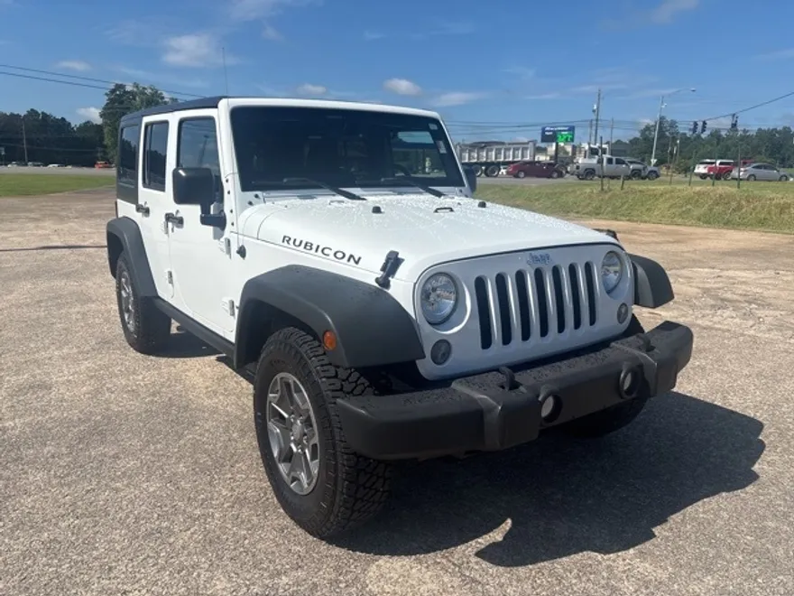 2015 Jeep Wrangler Unlimited Rubicon High Tide photo 1