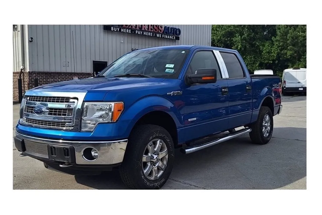 2013 Ford F-150 photo 1