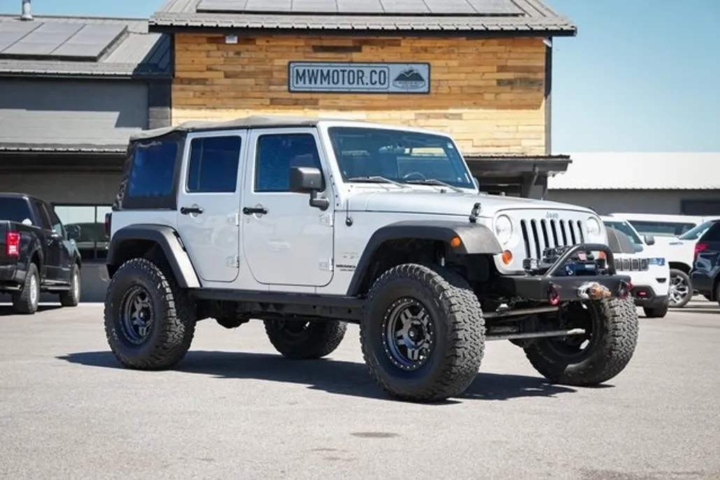 2008 Jeep Wrangler Unlimited Sahara photo 1