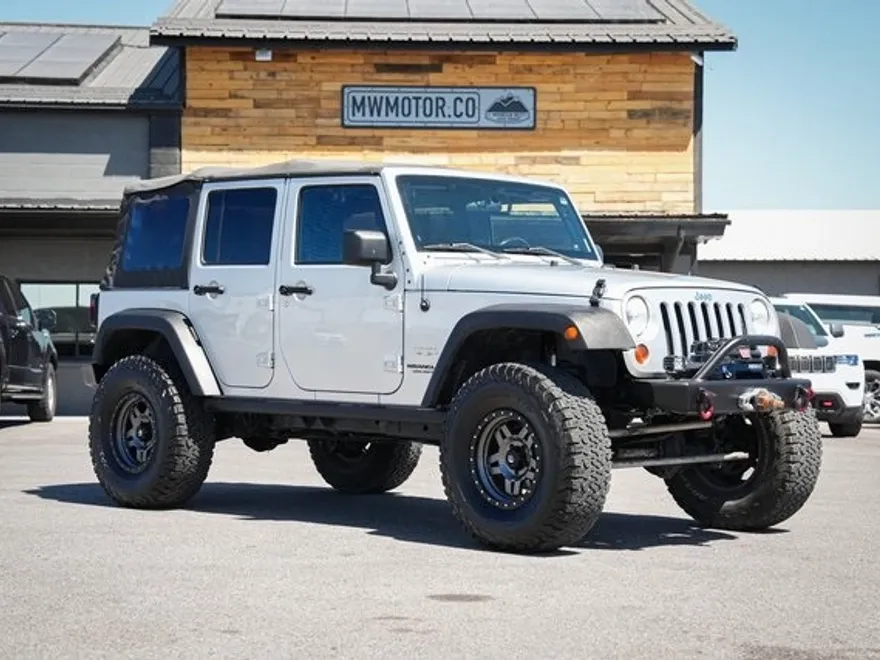 2008 Jeep Wrangler Unlimited Sahara photo 1