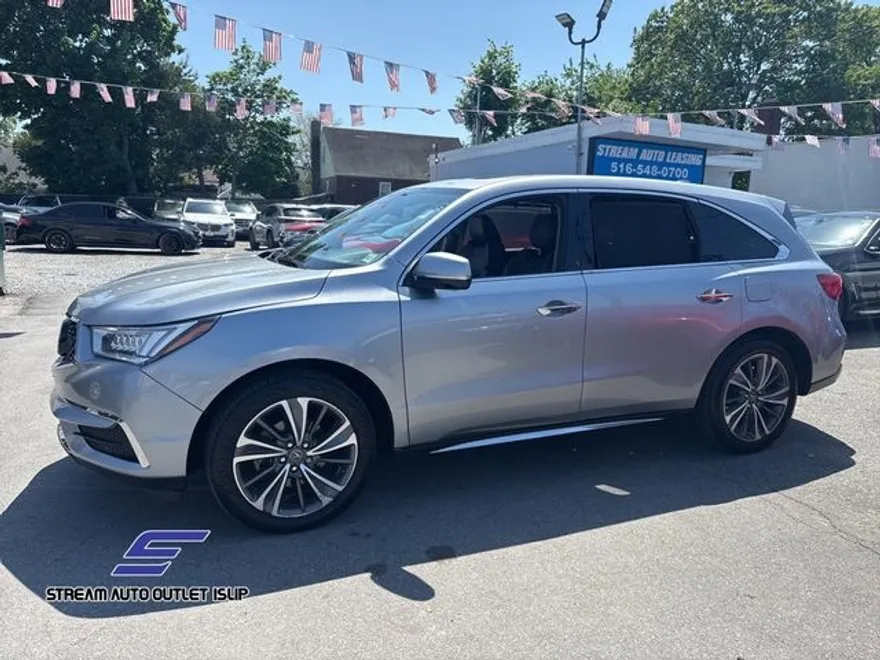 2019 Acura MDX Technology Entertainment photo 1