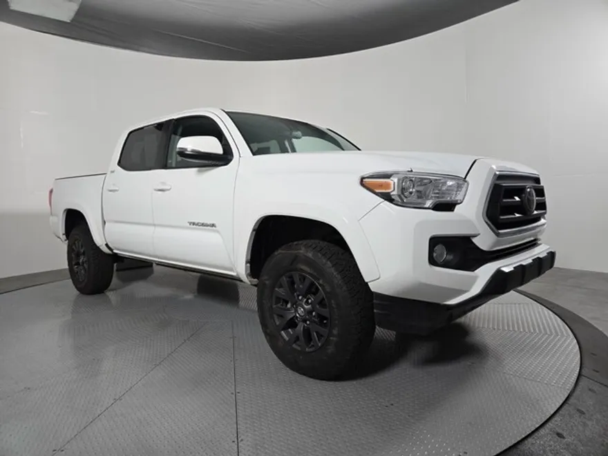 2023 Toyota Tacoma SR5 V6 photo 1