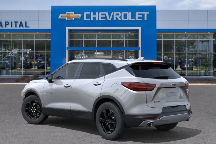 2025 Chevrolet Blazer 2LT photo 1