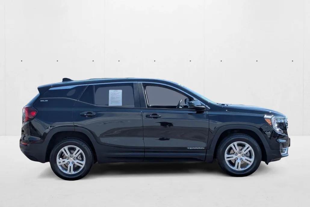 2024 Gmc Terrain SLE photo 1