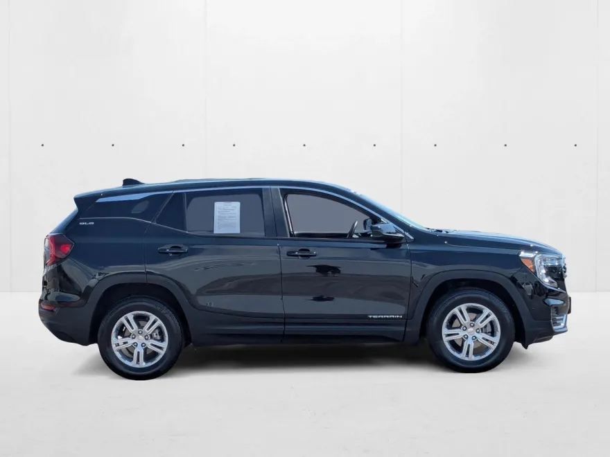 2024 Gmc Terrain SLE photo 1