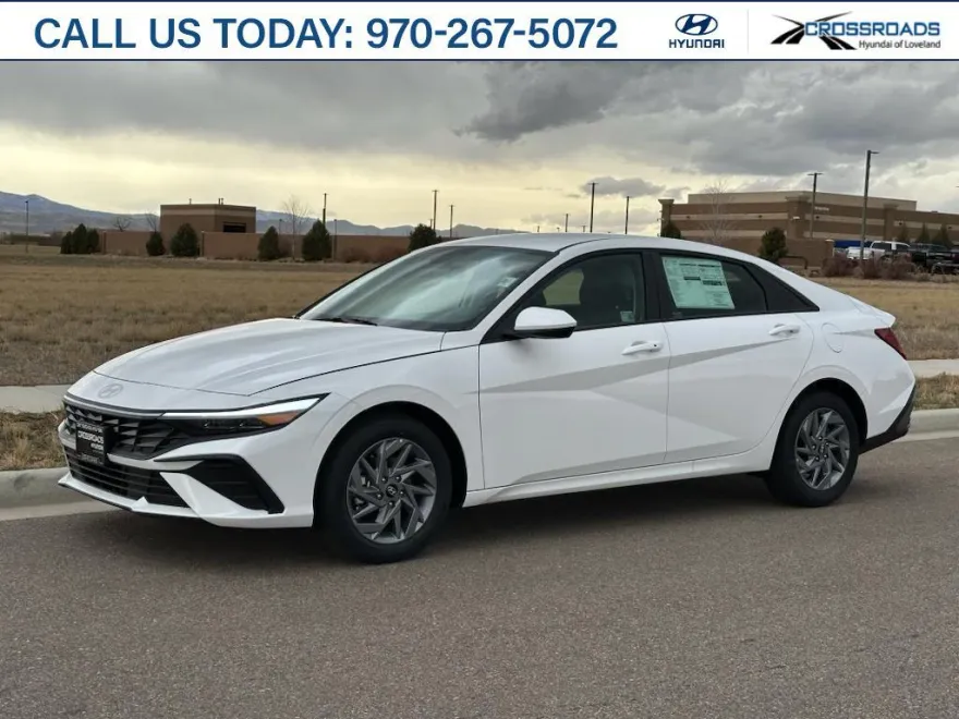 2025 Hyundai Elantra Hybrid Blue photo 1