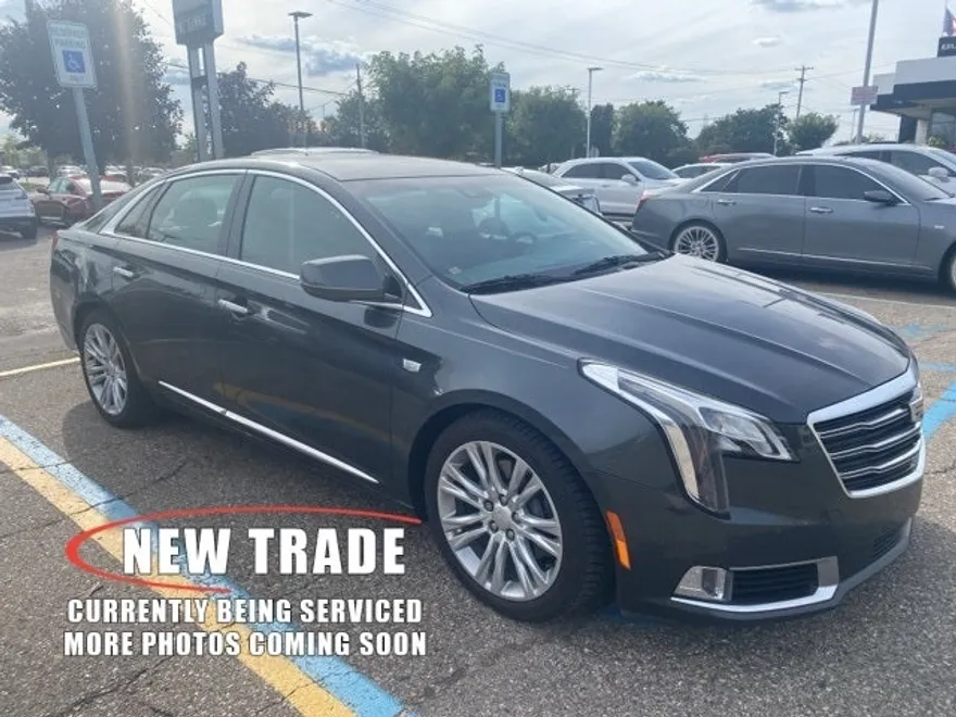 2019 Cadillac XTS Luxury photo 1
