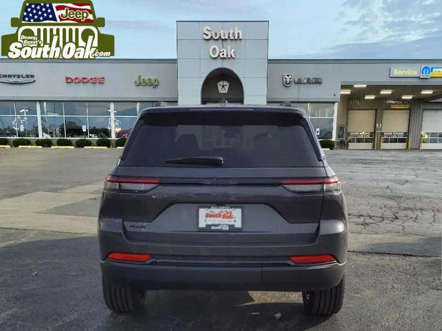 2025 Jeep Grand Cherokee Altitude X photo 1