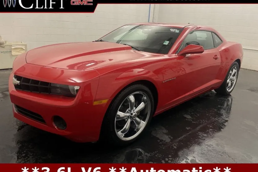 2013 Chevrolet Camaro photo 1