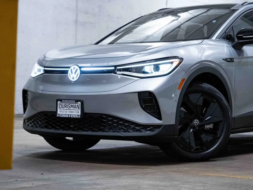 2025 Volkswagen ID.4 Pro S photo 1