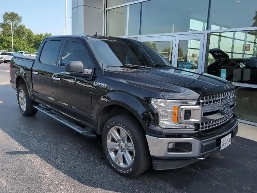 2020 Ford F-150 XLT photo 1