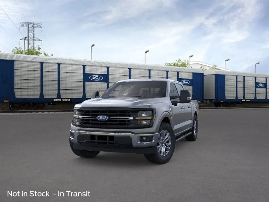 2025 Ford F-150 XLT photo 1