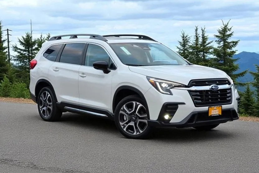 2024 Subaru Ascent Limited photo 1