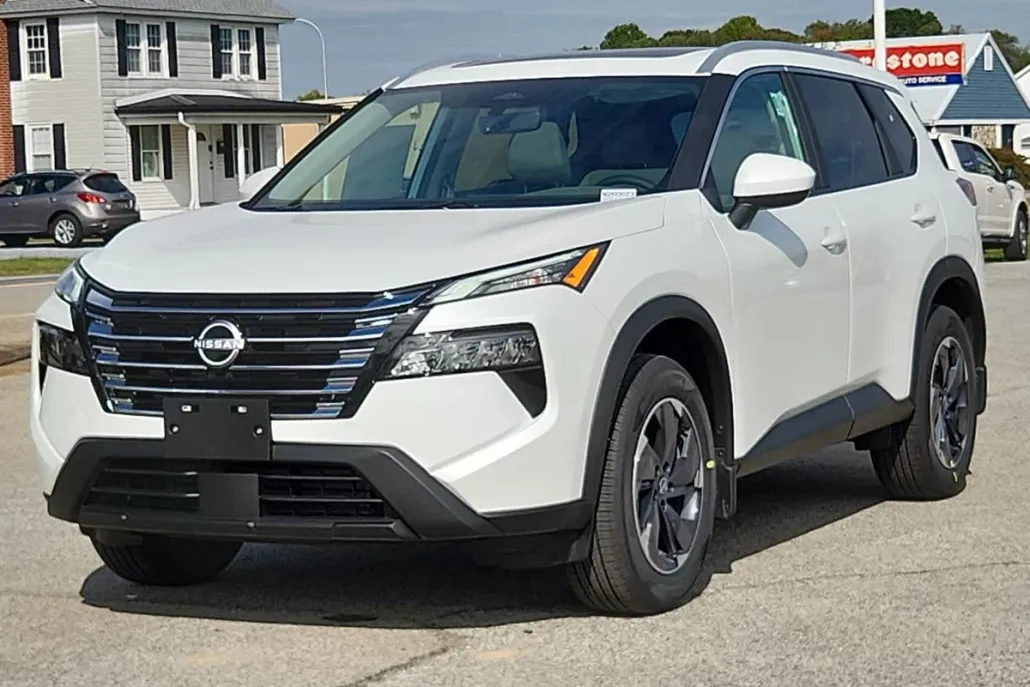 2026 Nissan Rogue SV photo 1
