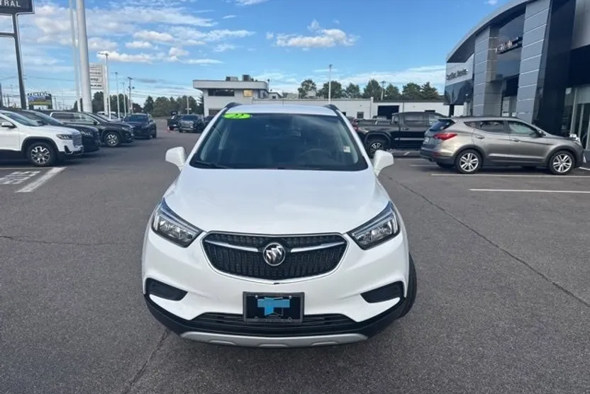 2022 Buick Encore Preferred photo 1