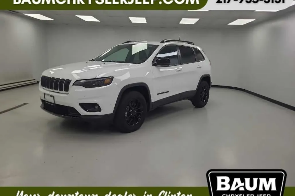 2023 Jeep Cherokee Altitude Lux photo 1