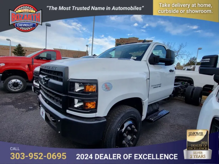 2024 Chevrolet Silverado 5500HD Work Truck photo 1