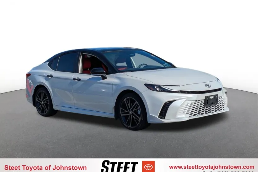 2025 Toyota Camry XSE photo 1