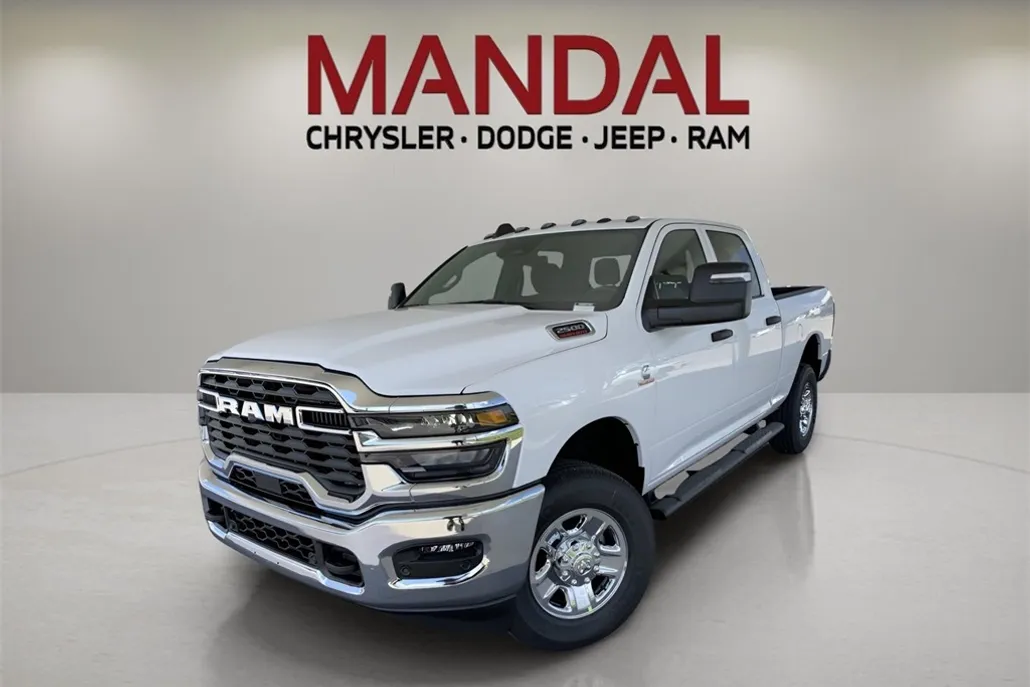 2025 Ram 2500 Tradesman photo 1