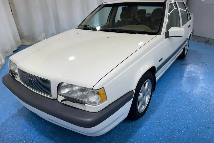 1995 Volvo 850 photo 1