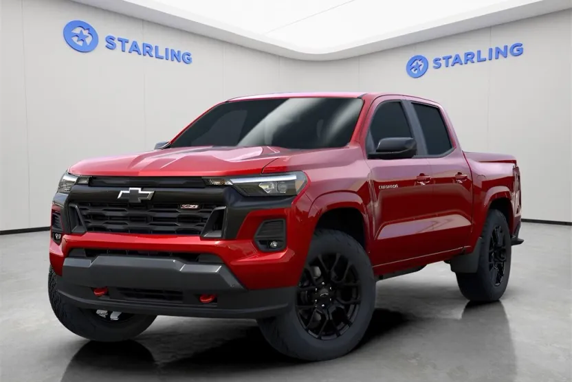 2025 Chevrolet Colorado Z71 photo 1