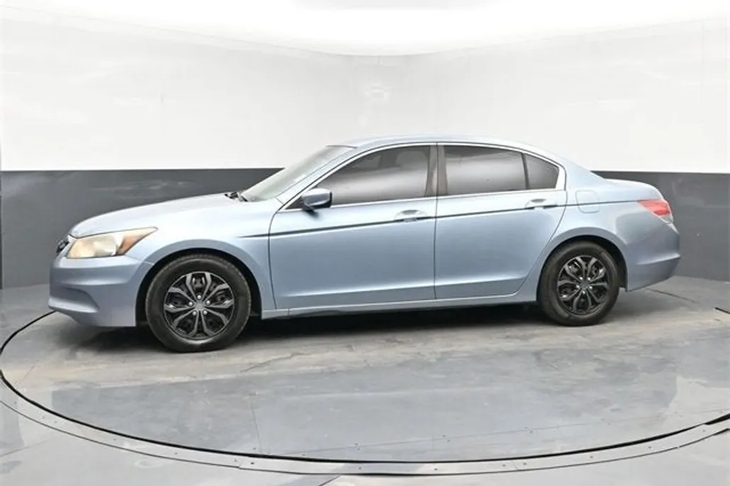 2012 Honda Accord LX photo 1