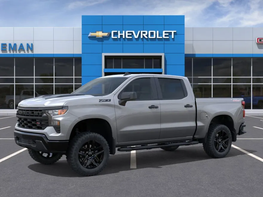 2026 Chevrolet Silverado 1500 Custom Trail Boss photo 1
