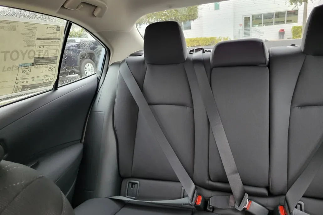 2026 Toyota Corolla LE photo 1
