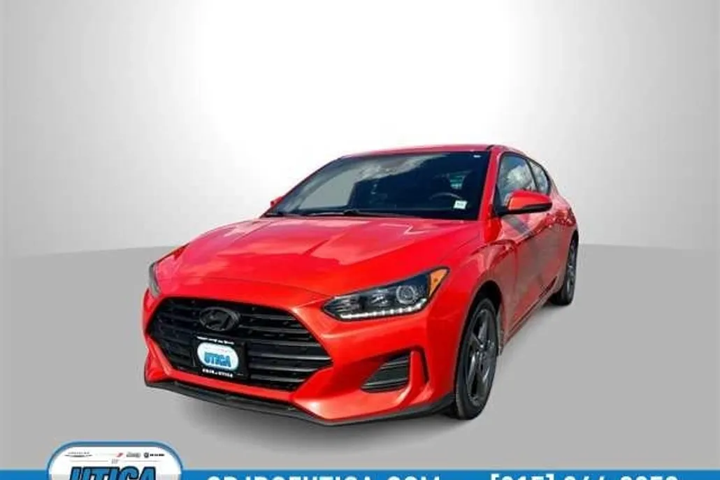 2019 Hyundai Veloster 2.0L Premium photo 1