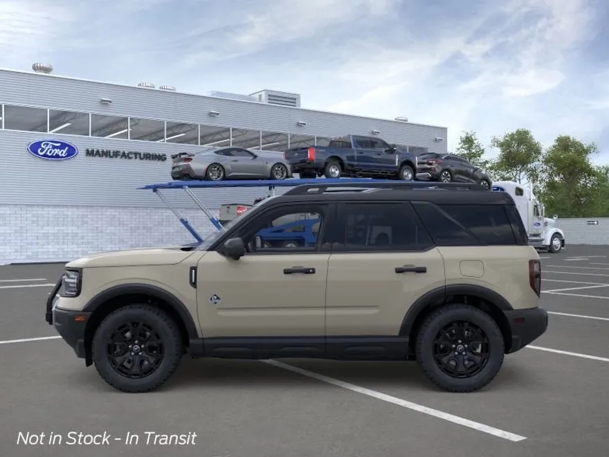 2025 Ford Bronco Sport Outer Banks photo 1