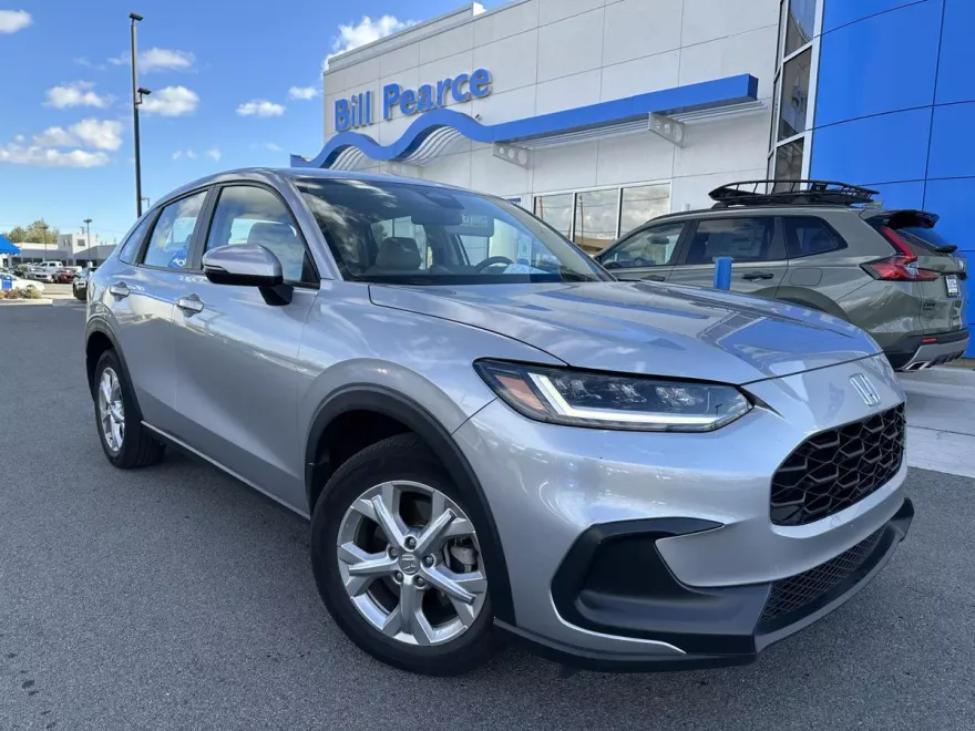 2023 Honda HR-V LX photo 1