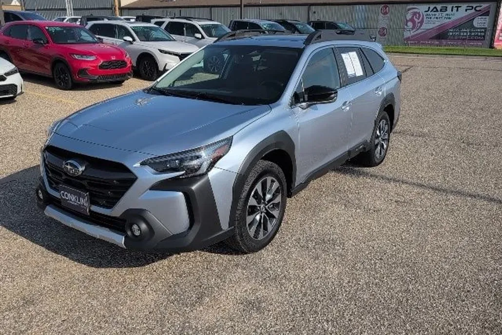 2023 Subaru Outback Limited photo 1