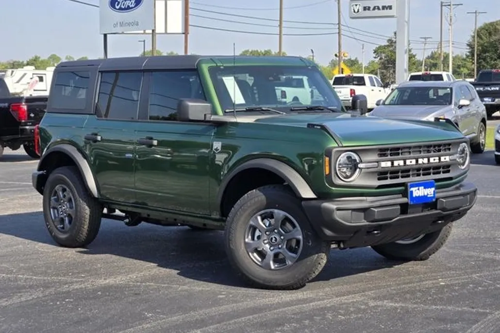 2025 Ford Bronco Big Bend photo 1