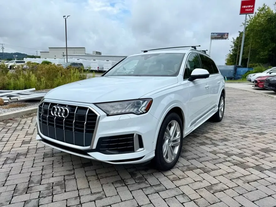 2022 Audi Q7 55 Prestige photo 1