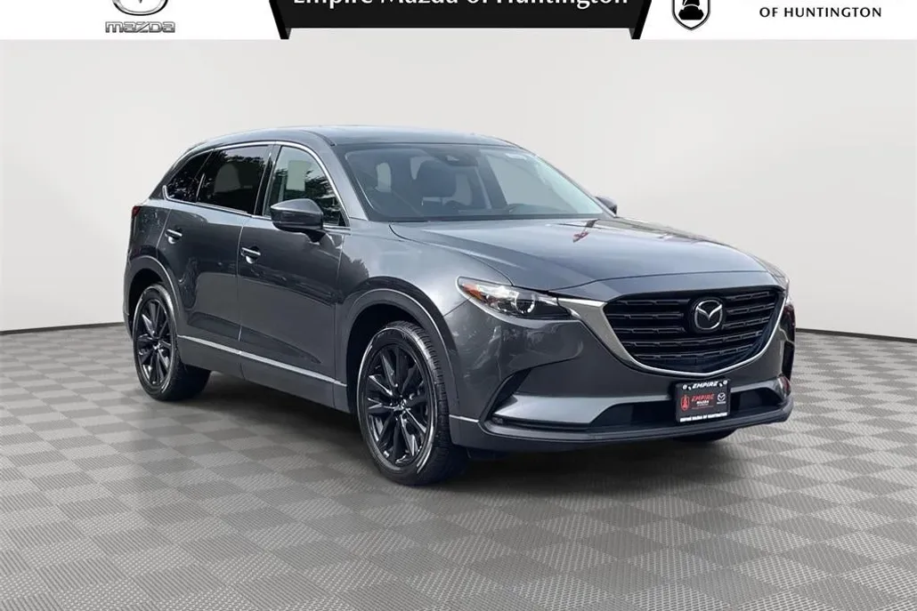 2023 Mazda CX-9 Touring photo 1
