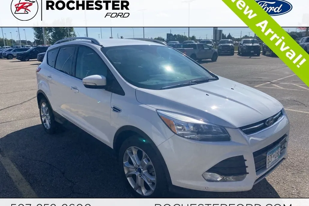2016 Ford Escape Titanium photo 1