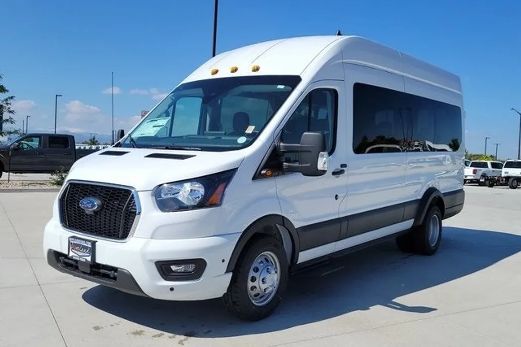 2025 Ford Transit photo 1