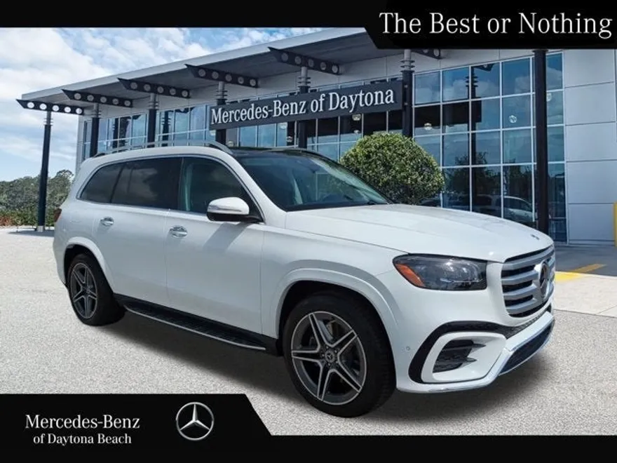 2025 Mercedes Benz GLS 450 4MATIC photo 1