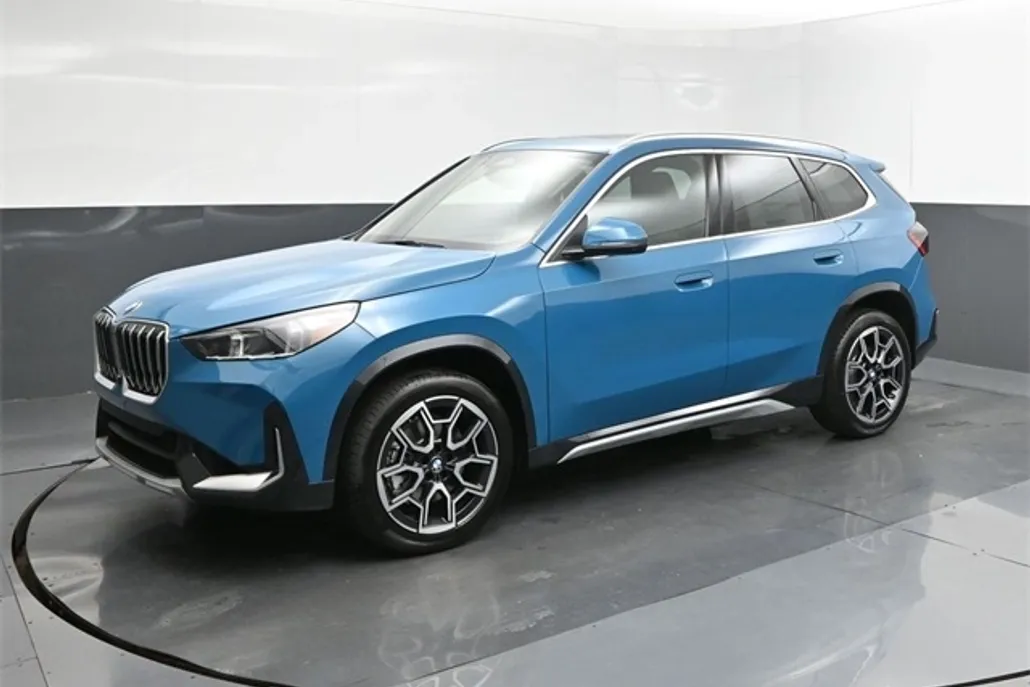 2025 Bmw X1 XDrive28i photo 1