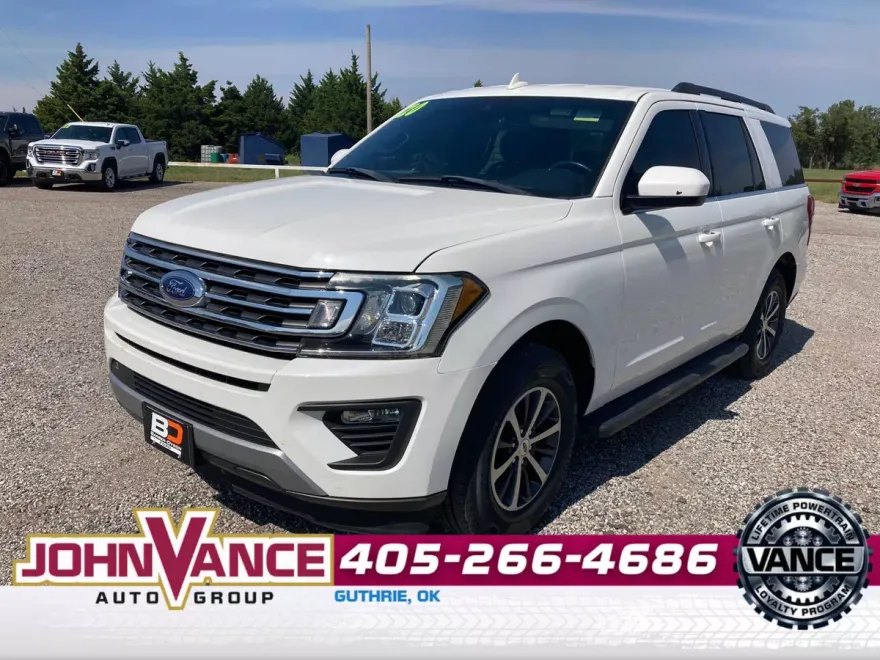 2020 Ford Expedition XLT photo 1