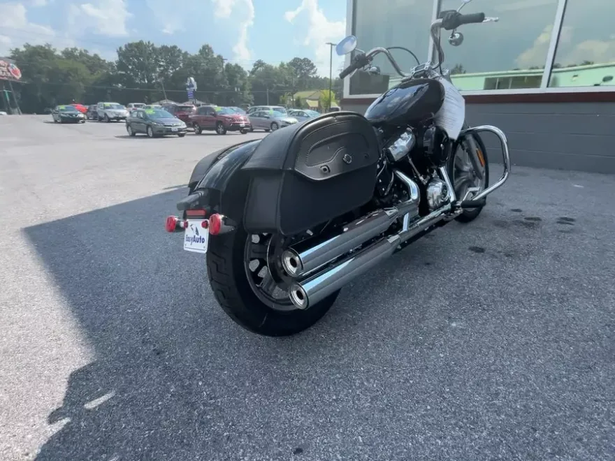 2022 Harley Davidson Softail Standard FXST photo 1