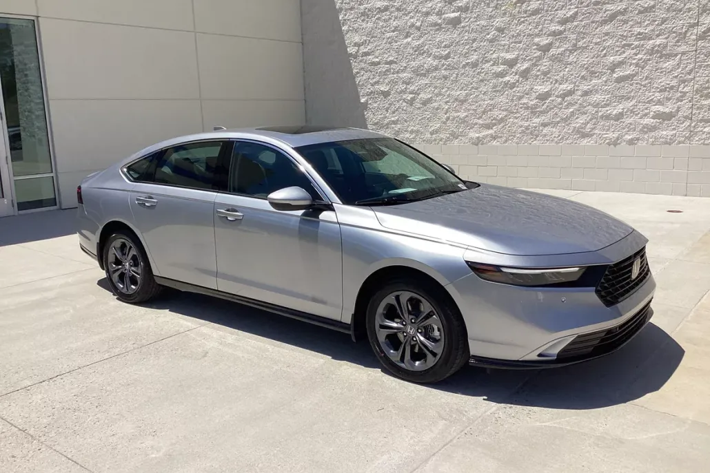 2025 Honda Accord Hybrid EX-L photo 1
