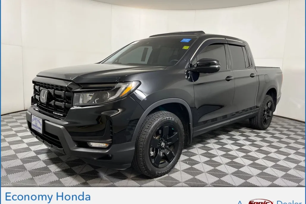 2024 Honda Ridgeline Black Edition photo 1