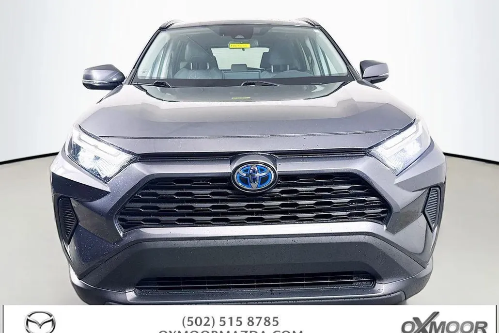 2023 Toyota RAV4 Hybrid XLE photo 1