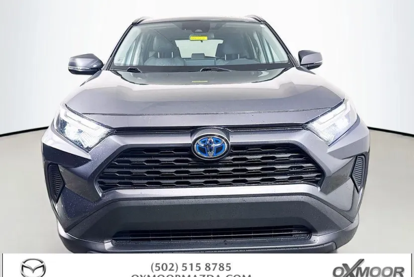 2023 Toyota RAV4 Hybrid XLE photo 1