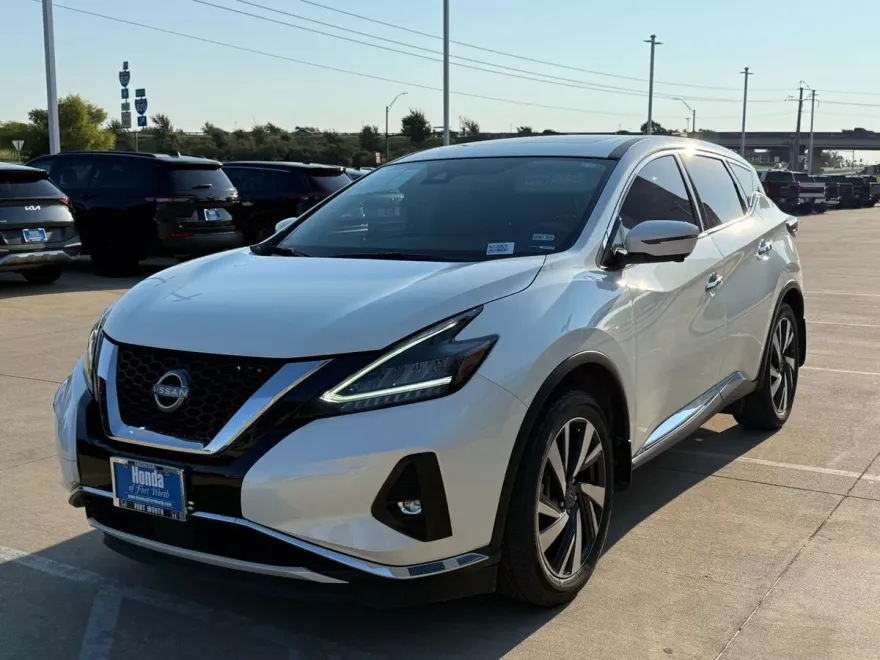 2023 Nissan Murano SL photo 1