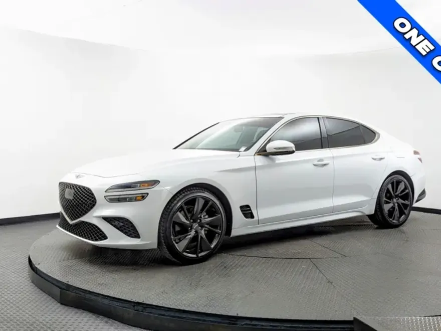 2023 Genesis G70 2.0T Sport Prestige photo 1