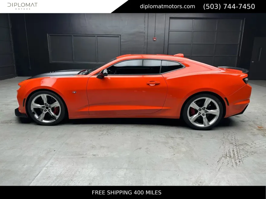 2021 Chevrolet Camaro SS Coupe photo 2