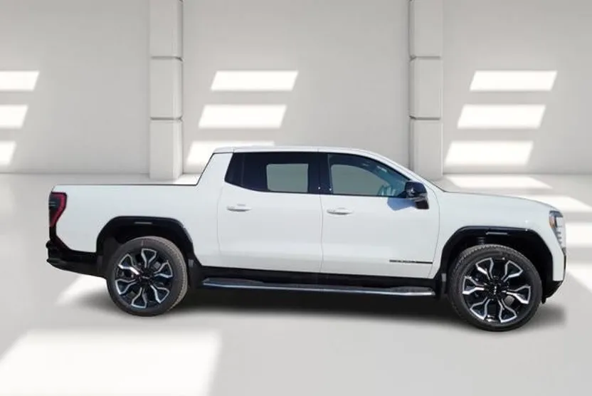 2025 Gmc Sierra EV Denali photo 1