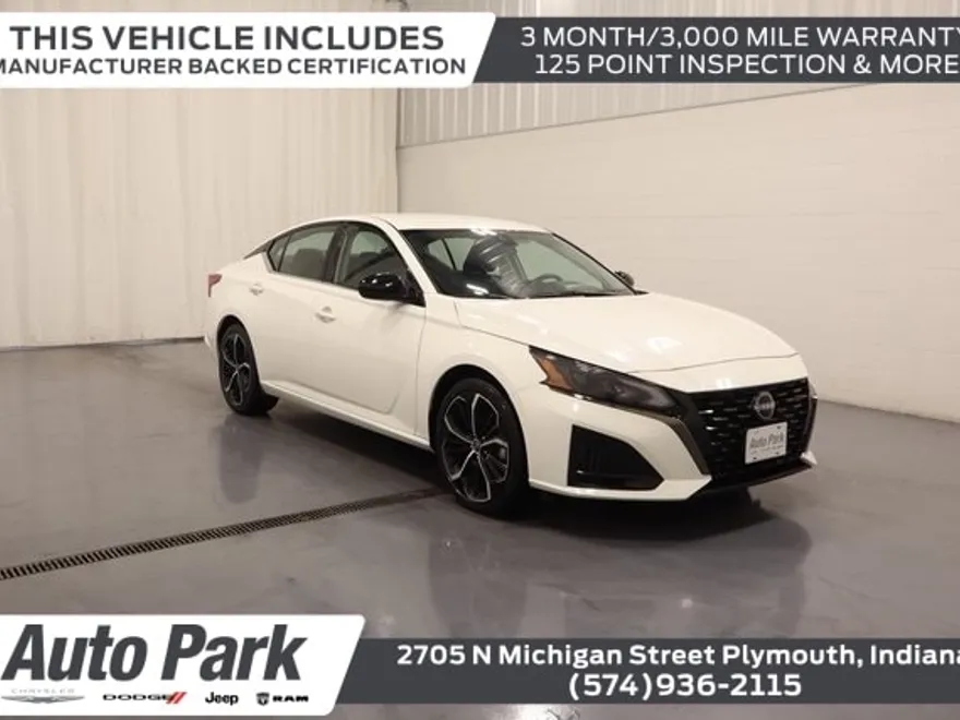 2024 Nissan Altima 2.5 SR photo 1